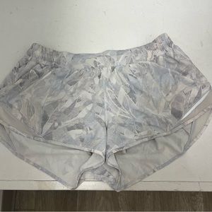 COPY - lululemon hotty hot shorts